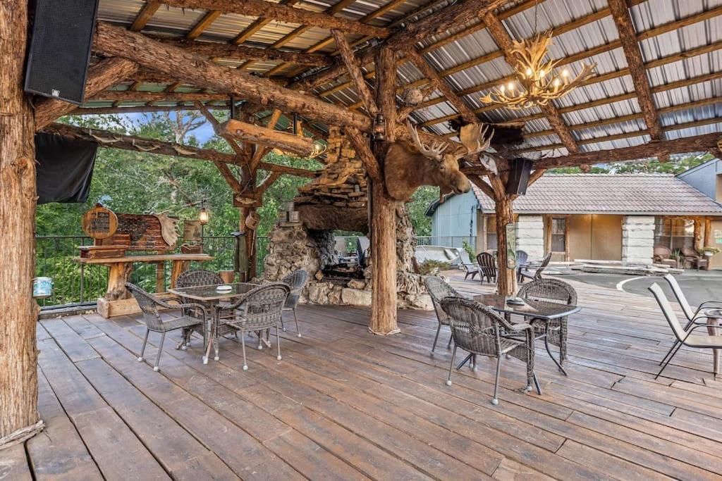 Stonegate Lodge 2 Queen Beds Fast Wifi 50In Tv Salt Water Pool Room # 305 Eureka Springs Eksteriør bilde